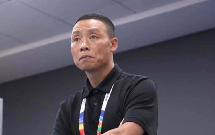 陈涛更衣室喊话球员:我们别去骗球迷,别太爱惜自己羽毛了
