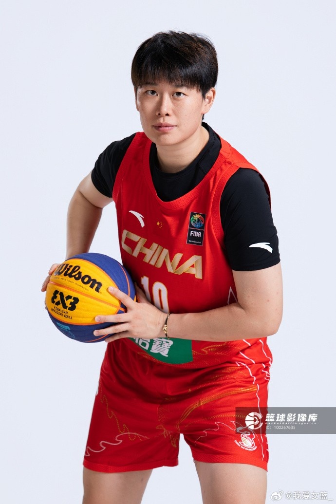 官宣:张芷婷加盟山西女篮 进一步补强内线实力 官宣:张芷婷加盟山西女篮 进一步补强内线实力