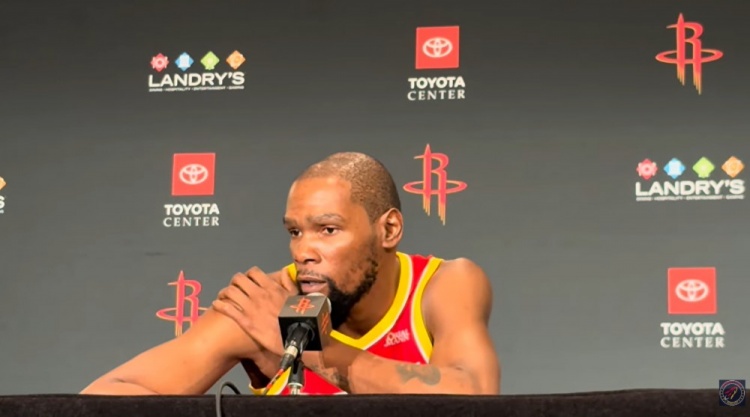 打湖人距离复出有多接近？KD：打不了 我在场上来回跑动都很困难